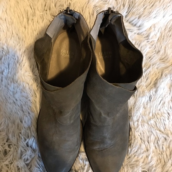 Eileen Fisher Tag Ankle Bootie - Picture 7 of 8